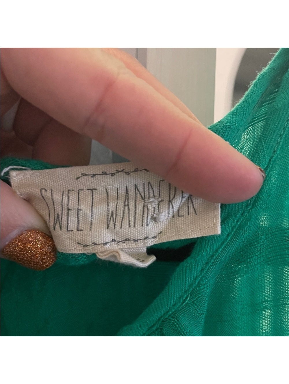 Sweet Wanderer | M | Green Sleeveless Blouse - perfect for layering - Picture 3 of 7